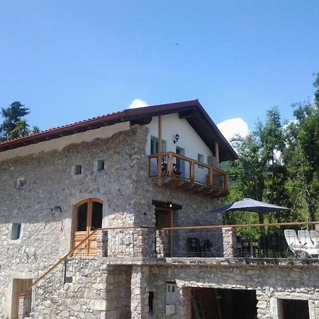 Soca Valley Berghaus Kobarid Buitenkant foto