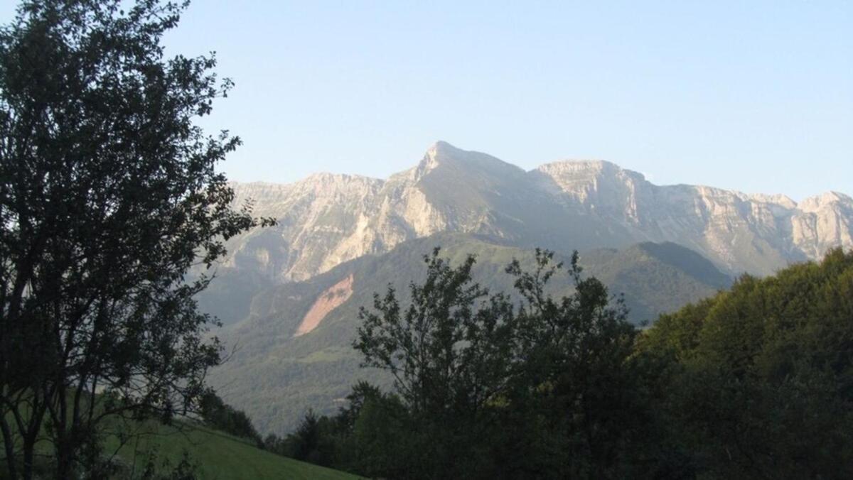 Soca Valley Berghaus Kobarid Buitenkant foto