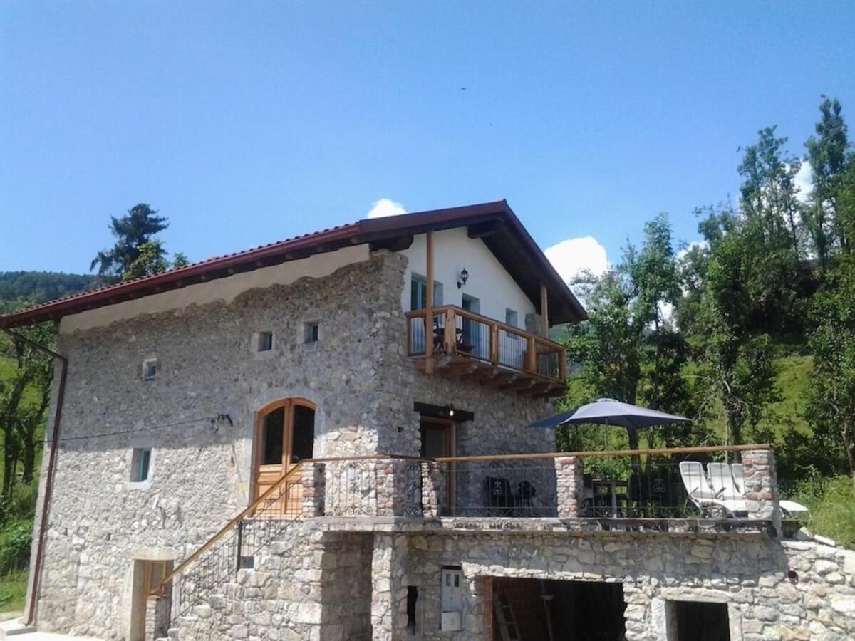 Soca Valley Berghaus Kobarid Buitenkant foto